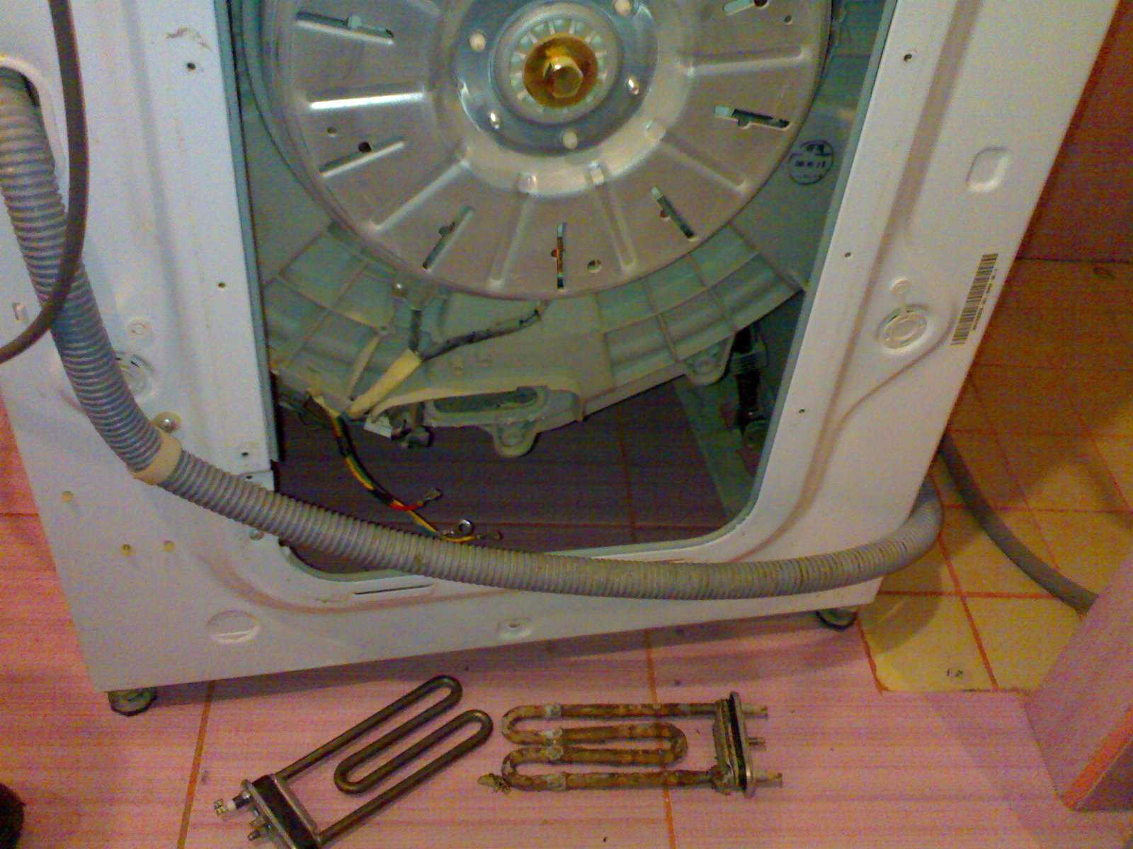 Ремонт блока управления стиральной машины indesit