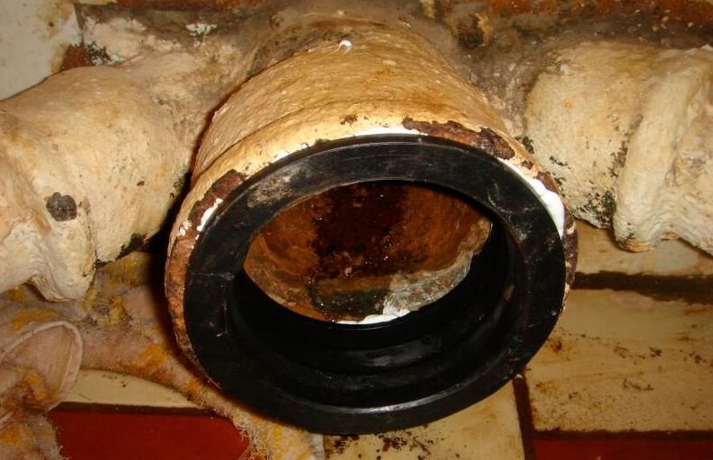 Чугунные канализационные трубы: размеры, плюсы и минусы