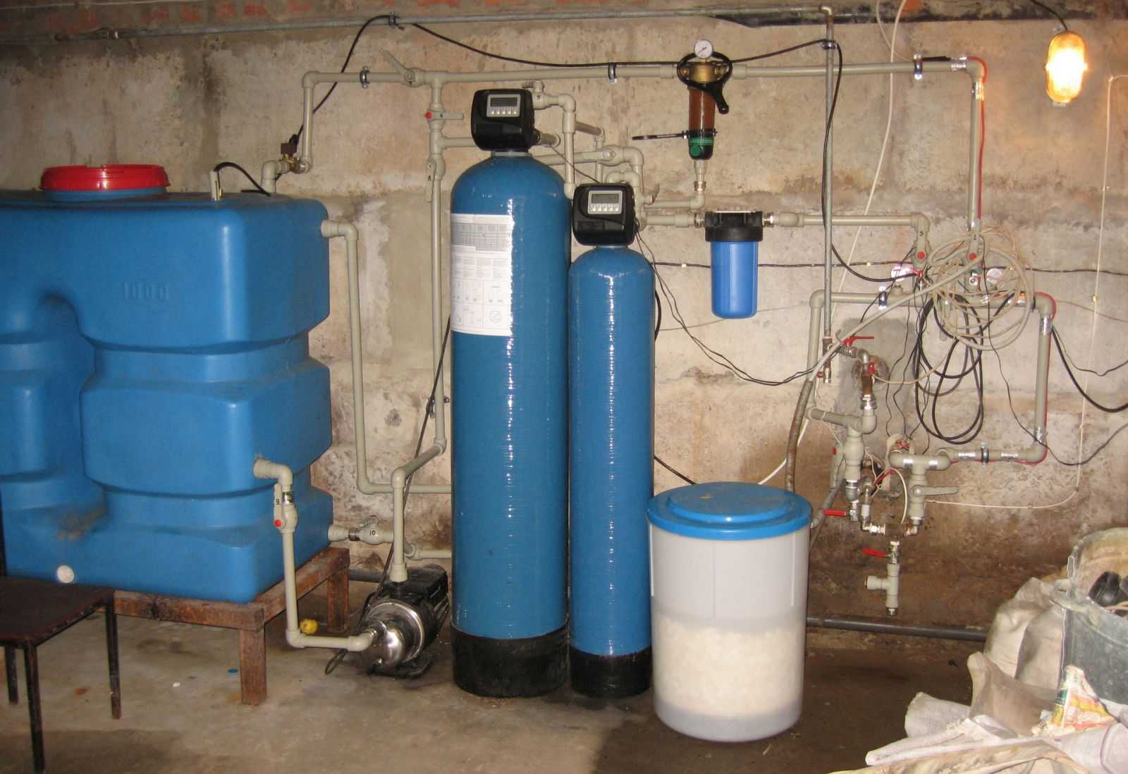 Какие фильтры для воды в квартиру выбрать?