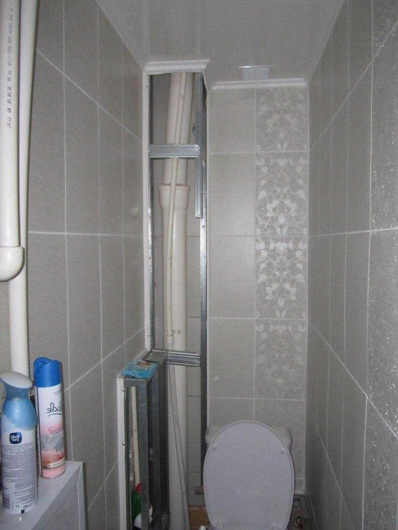 Как спрятать трубы в туалете?