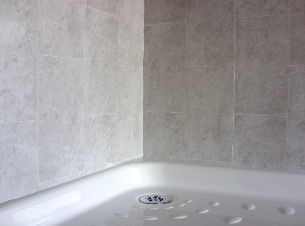 Выбор и монтаж стеновых панелей для ванных комнат