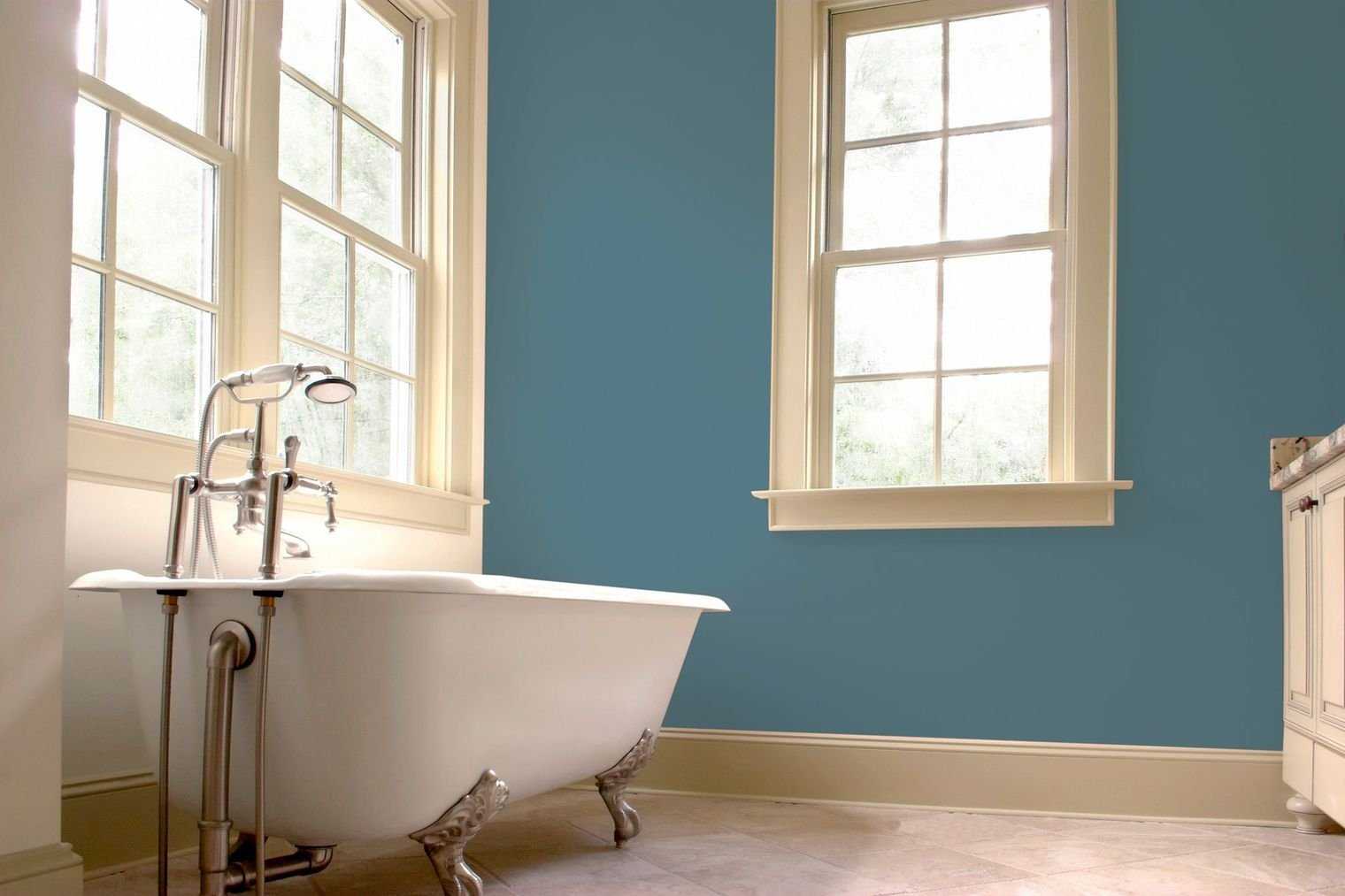 Краска для ванной: какую лучше выбрать и как покрасить стены ванной комнаты?
