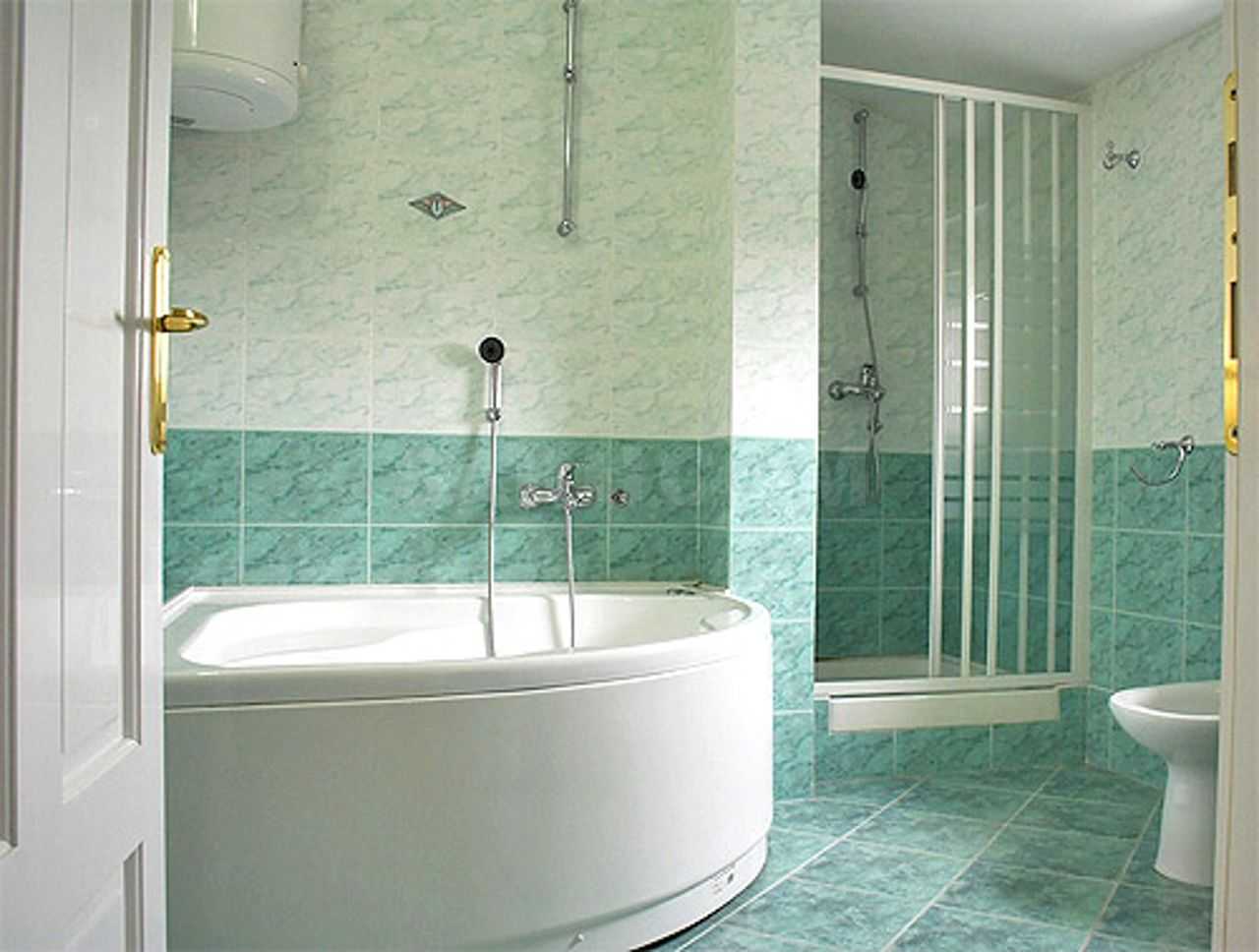 Панели для ванной комнаты под плитку: ламинированный влагостойкий оргалит для стен, декоративные из мдф, стеновые оргалитовые