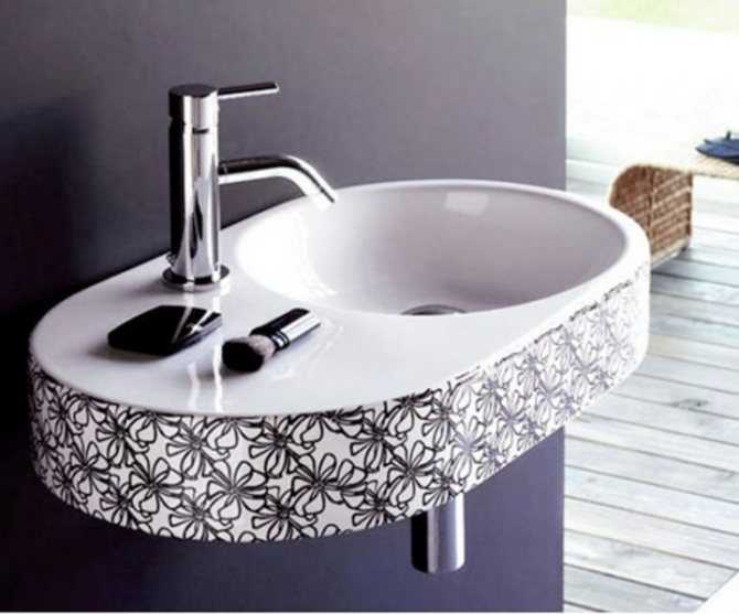 Маленькая раковина — основные правила выбора компактных моделей и рекомендации по их применению в дизайне интерьера ванной комнаты (110 фото)