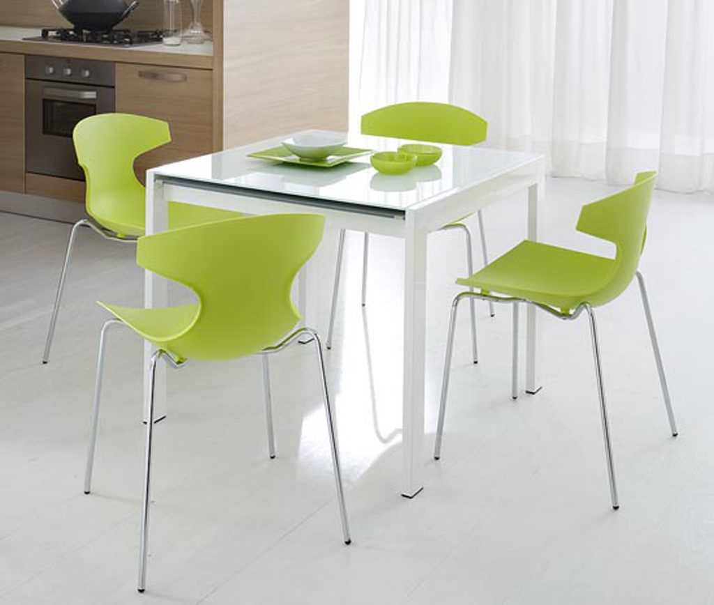 Как выбрать кухонные столы и стулья для маленькой кухни: разновидности мебели и полезные рекомендации