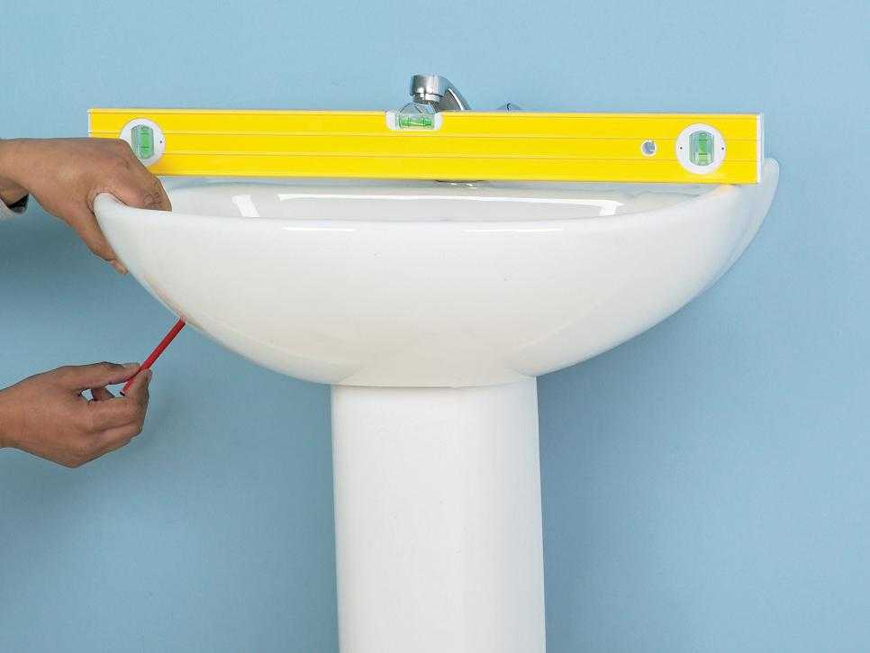 Установка раковины в ванной: как правильно установить умывальник своими руками, на какой высоте крепить и прочие особенности монтажа