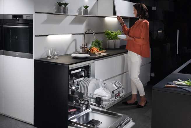 Как выбрать встраиваемую посудомоечную машину: главные критерии выбора и советы покупателям, рейтинг лучших моделей