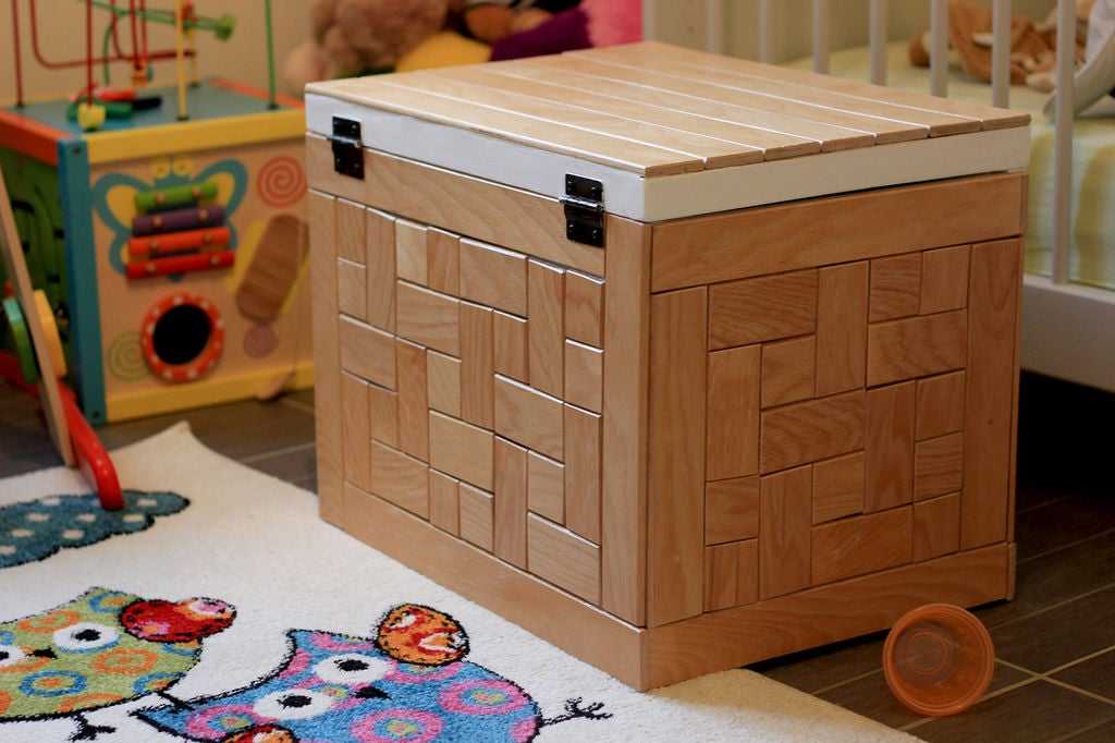 Хранение игрушек в детской комнате: 20 лучших идей и как сделать коробку своими руками