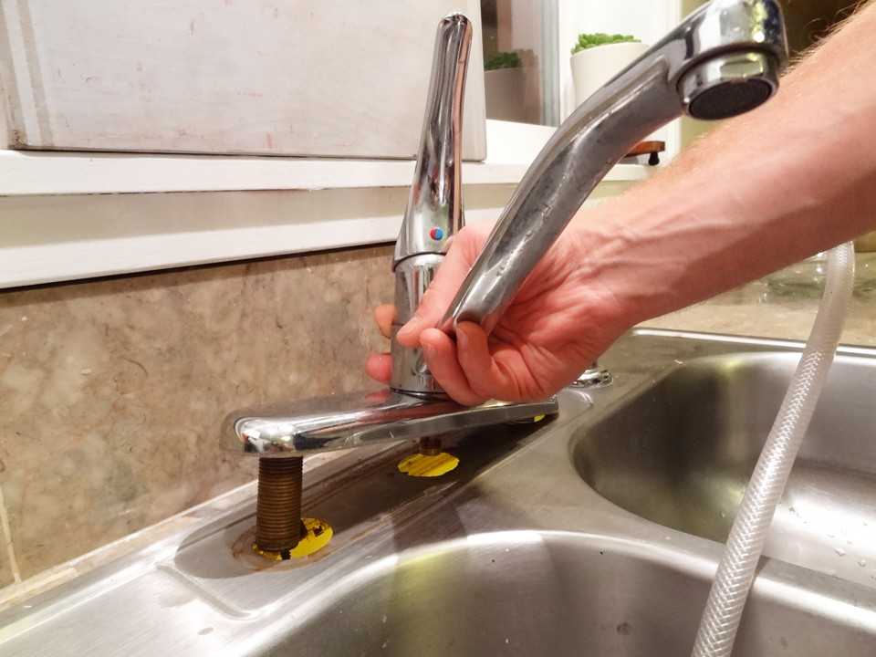 Как починить водопроводный кран самостоятельно: разборка и ремонт