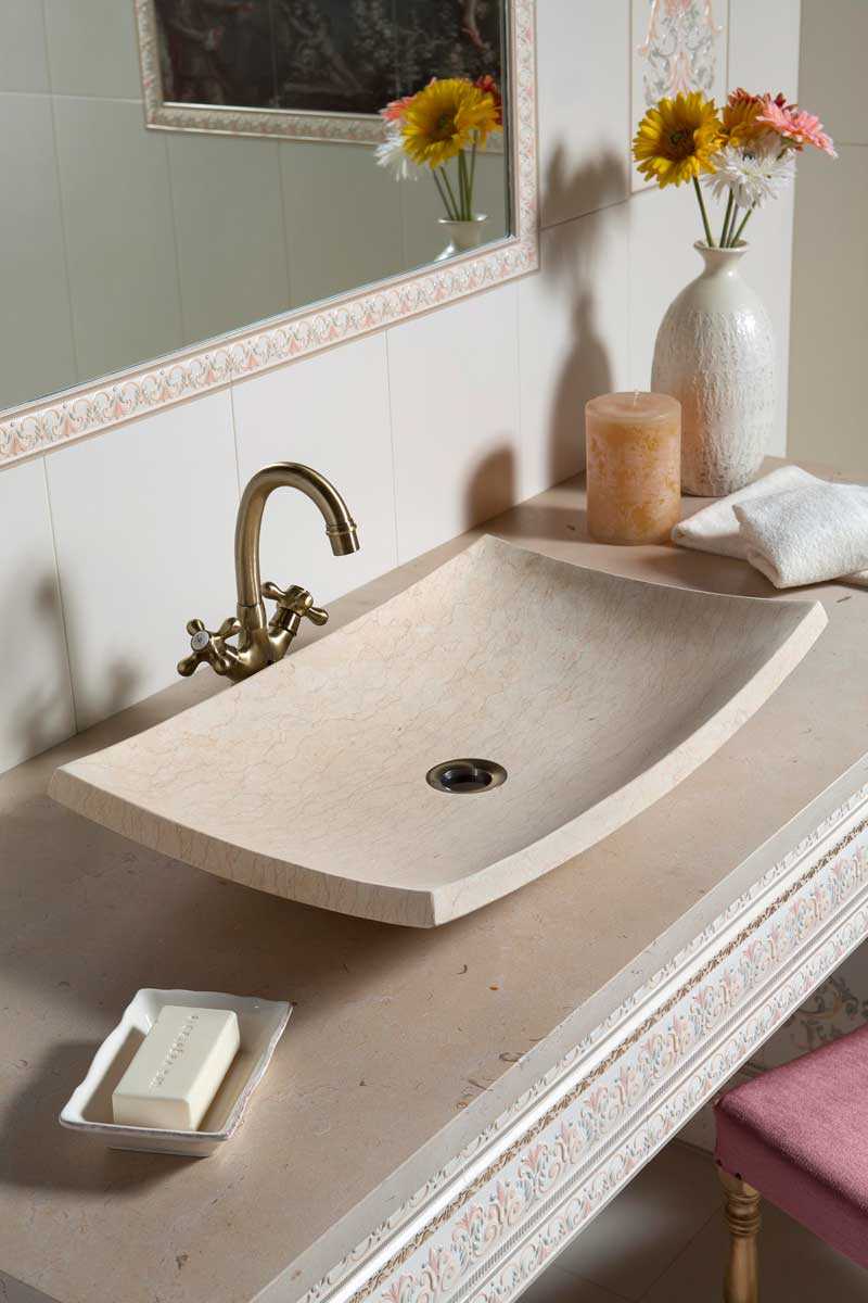 Угловые раковины (82 фото): маленький умывальник в ванную комнату, подвесной мини-рукомойник и другие размеры мойки для угла, варианты с пьедесталом