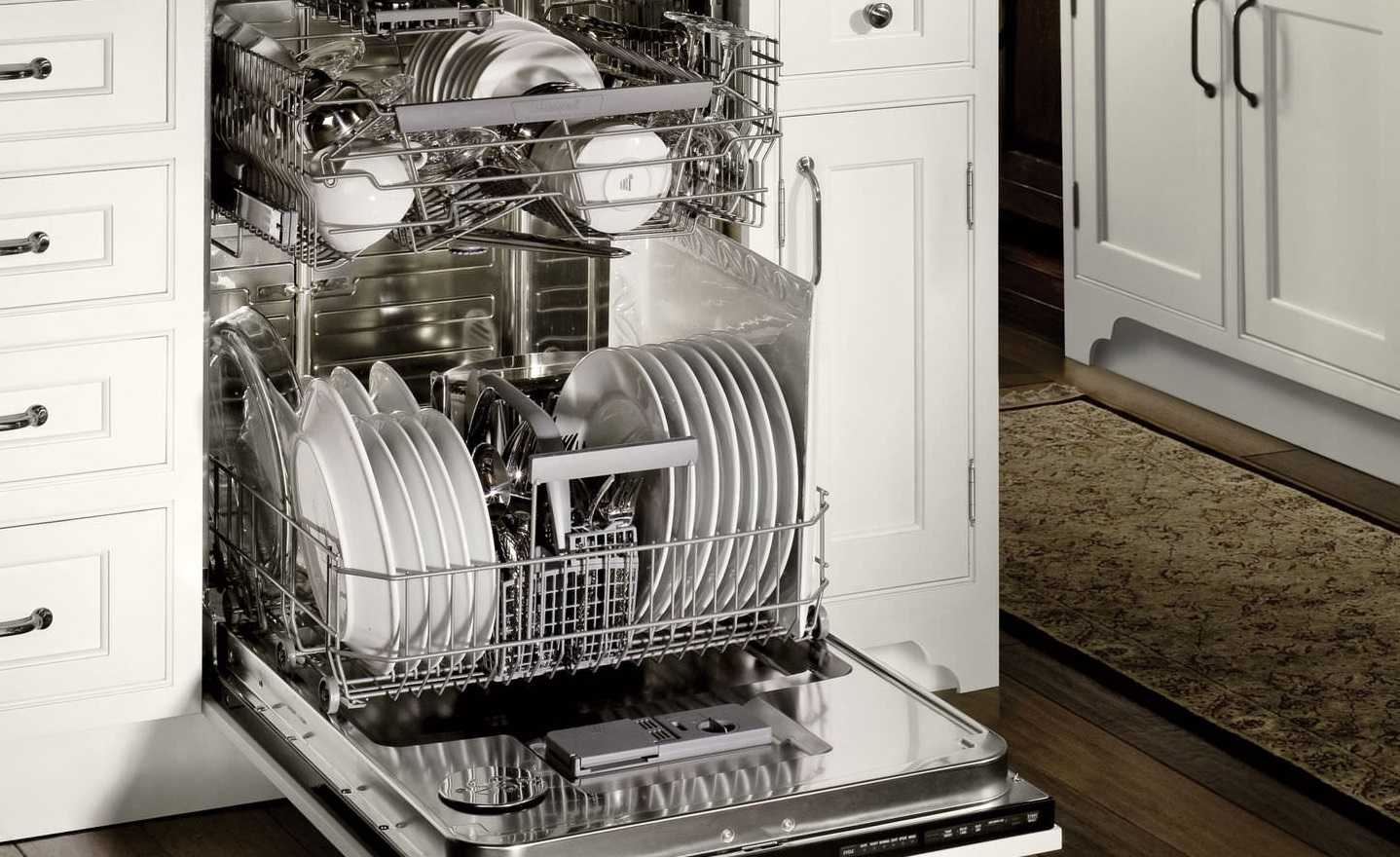 Как выбрать посудомойку для дома: правила выбора и советы