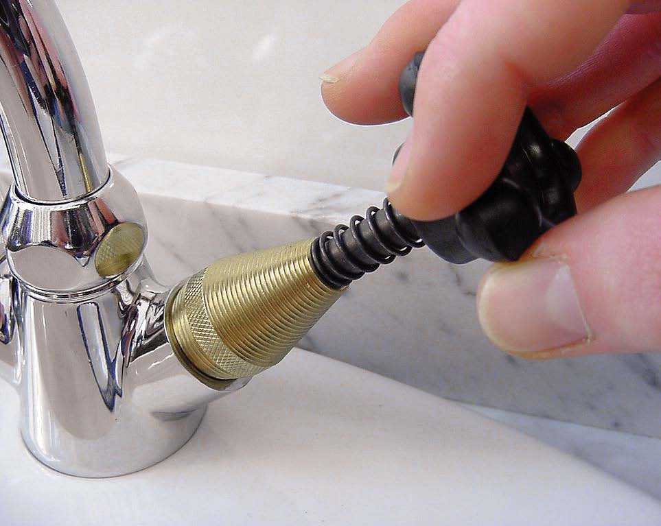 Течь ванной: 115 фото причин появления протечек и основные способы их устранения своими руками