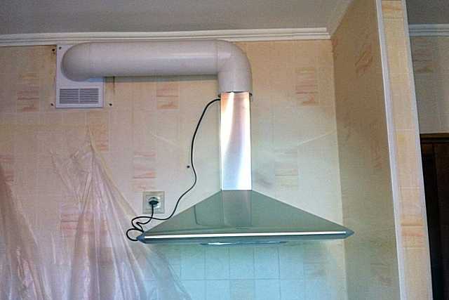 Как подключить вытяжку на кухне к вентиляции