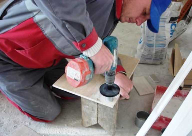 Как сверлить керамическую плитку